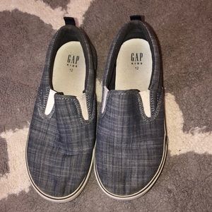 Slip on sneakers